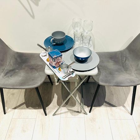 Studio Mer Gare Part Dieu Лион Екстериор снимка